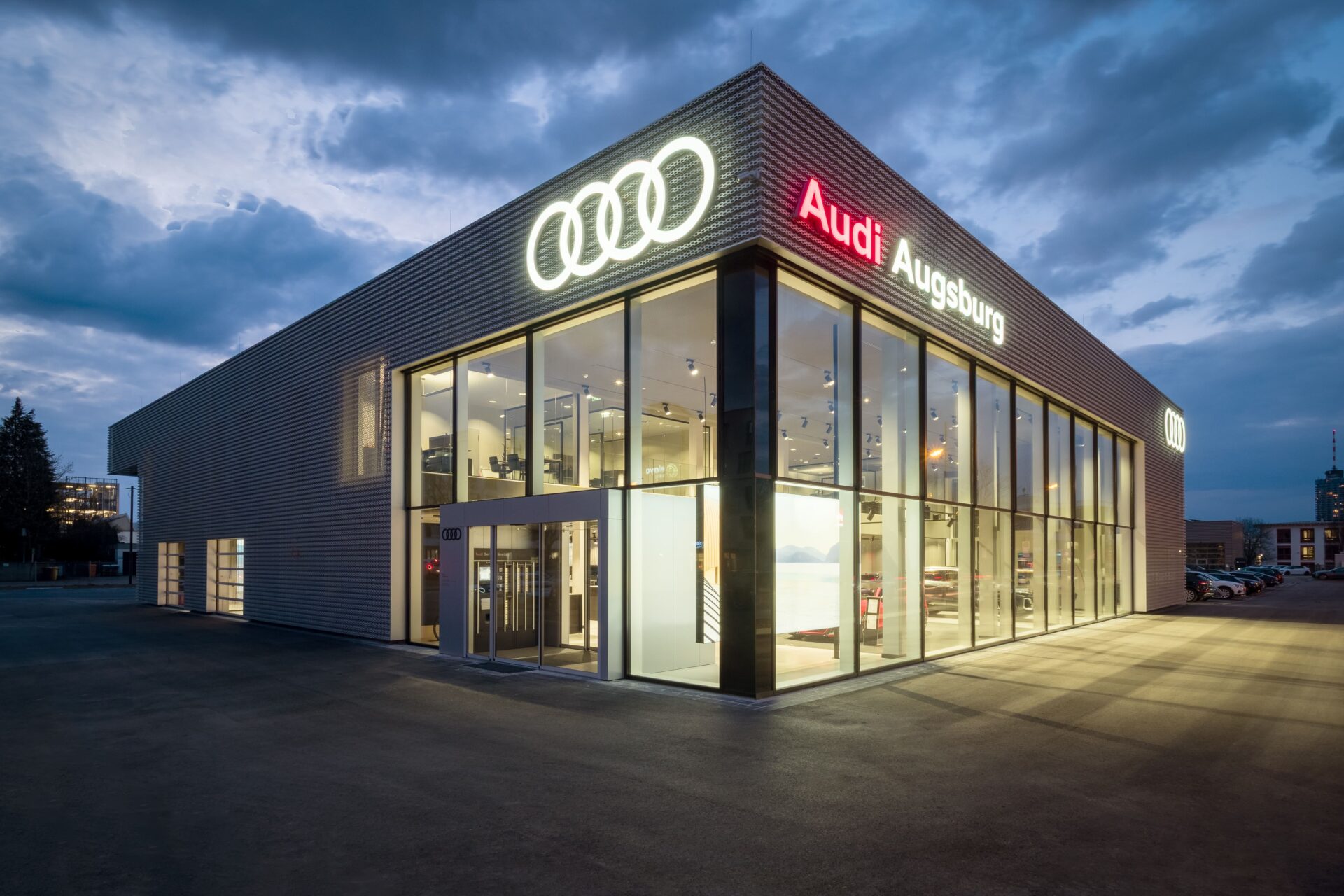 Audi Augsburg: Aussenaufnahme
