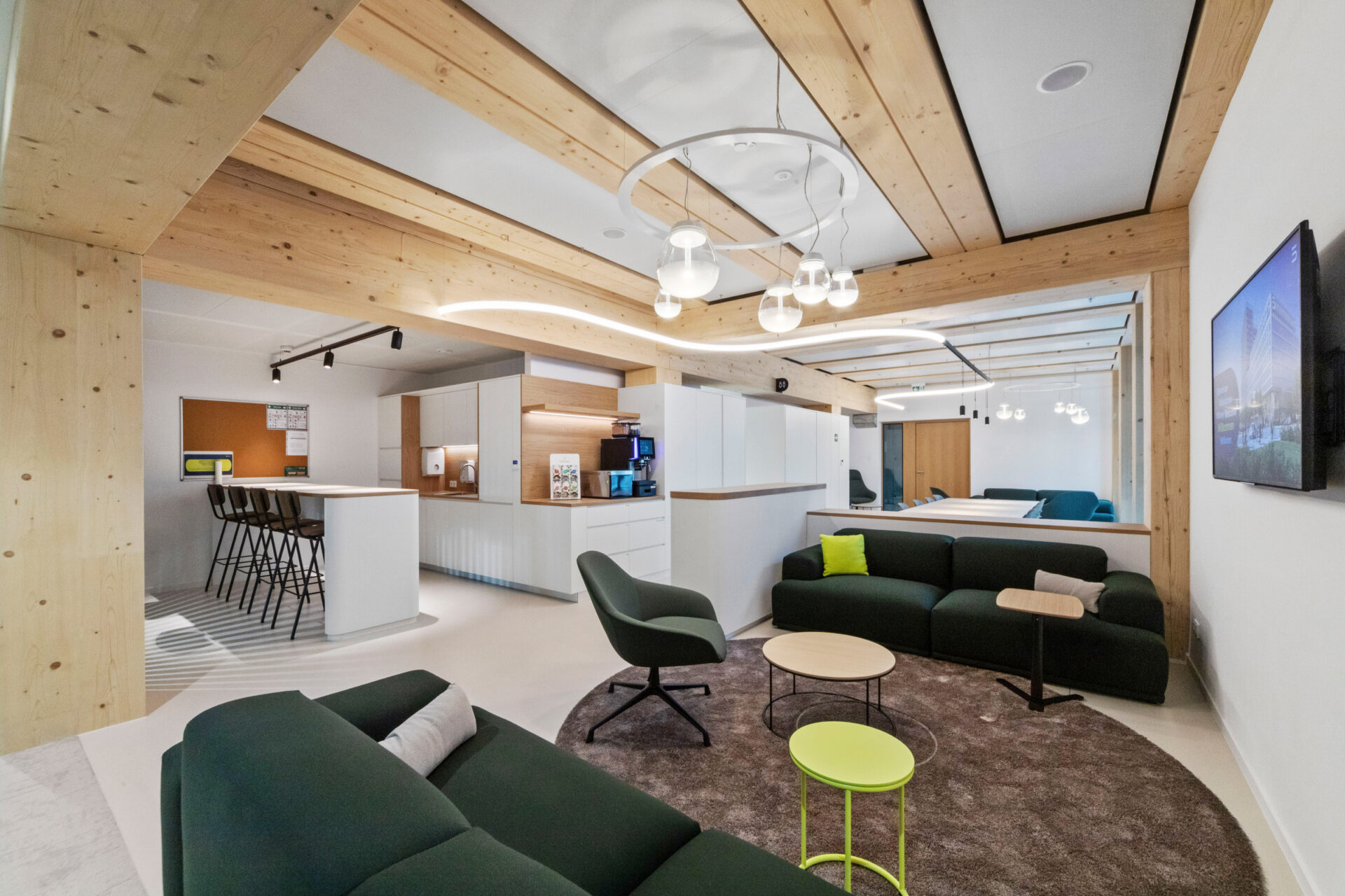 NewWork im TimberPioneer, Frankfurts erster Holz-Hybrid-Bau