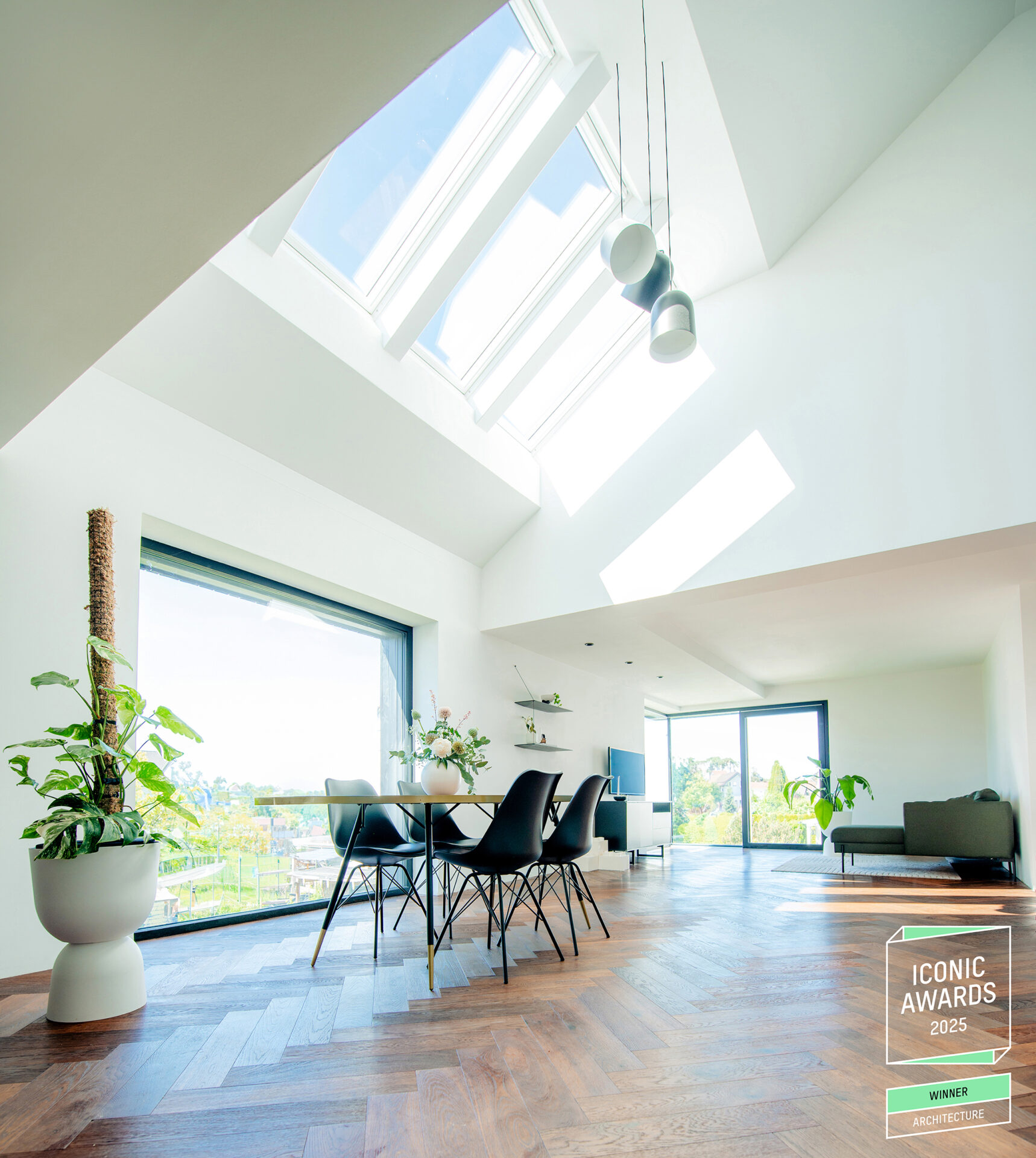 Iconic Award Kissing/Innen