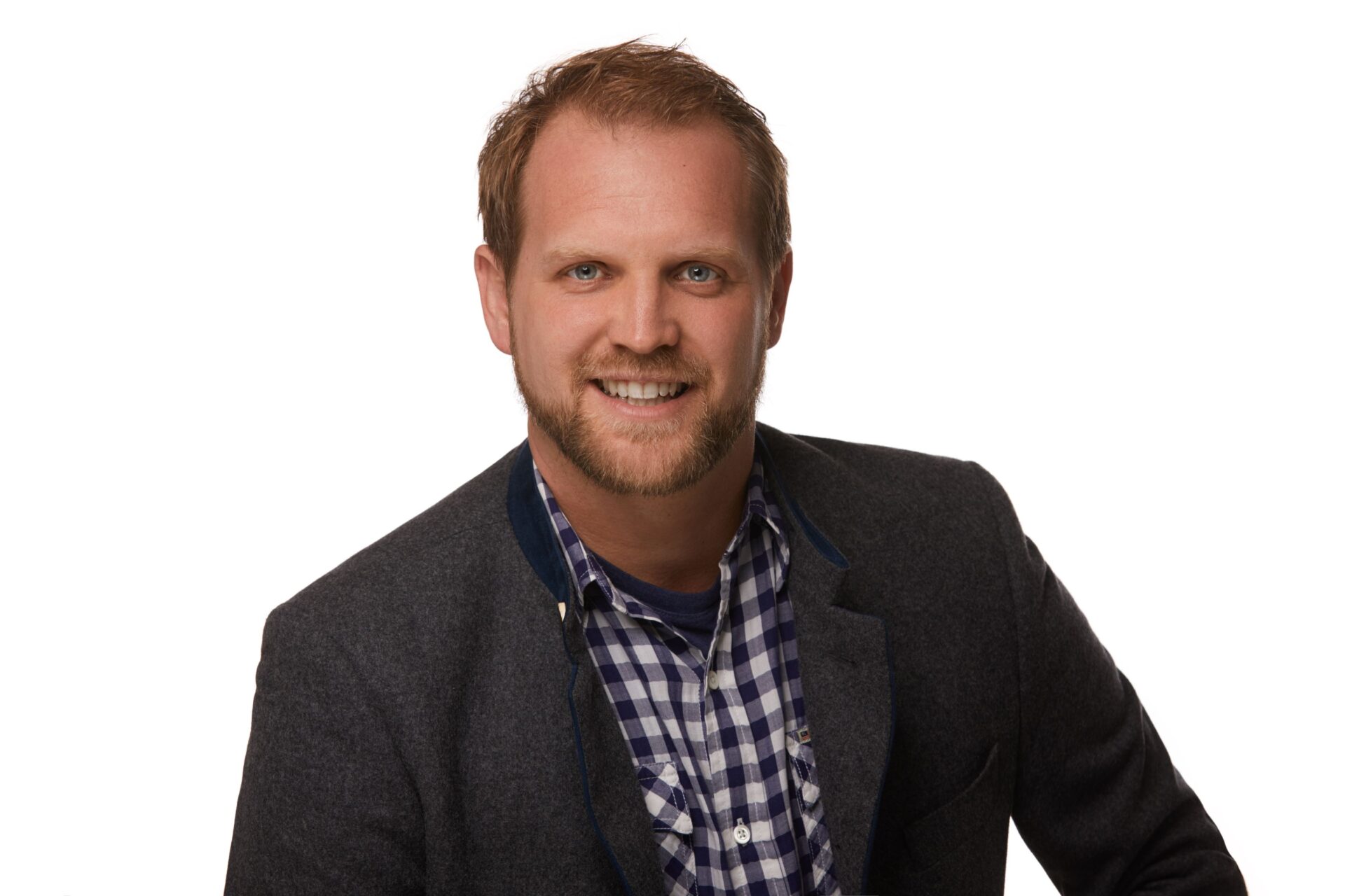 Portraitfoto Adrian Blödt