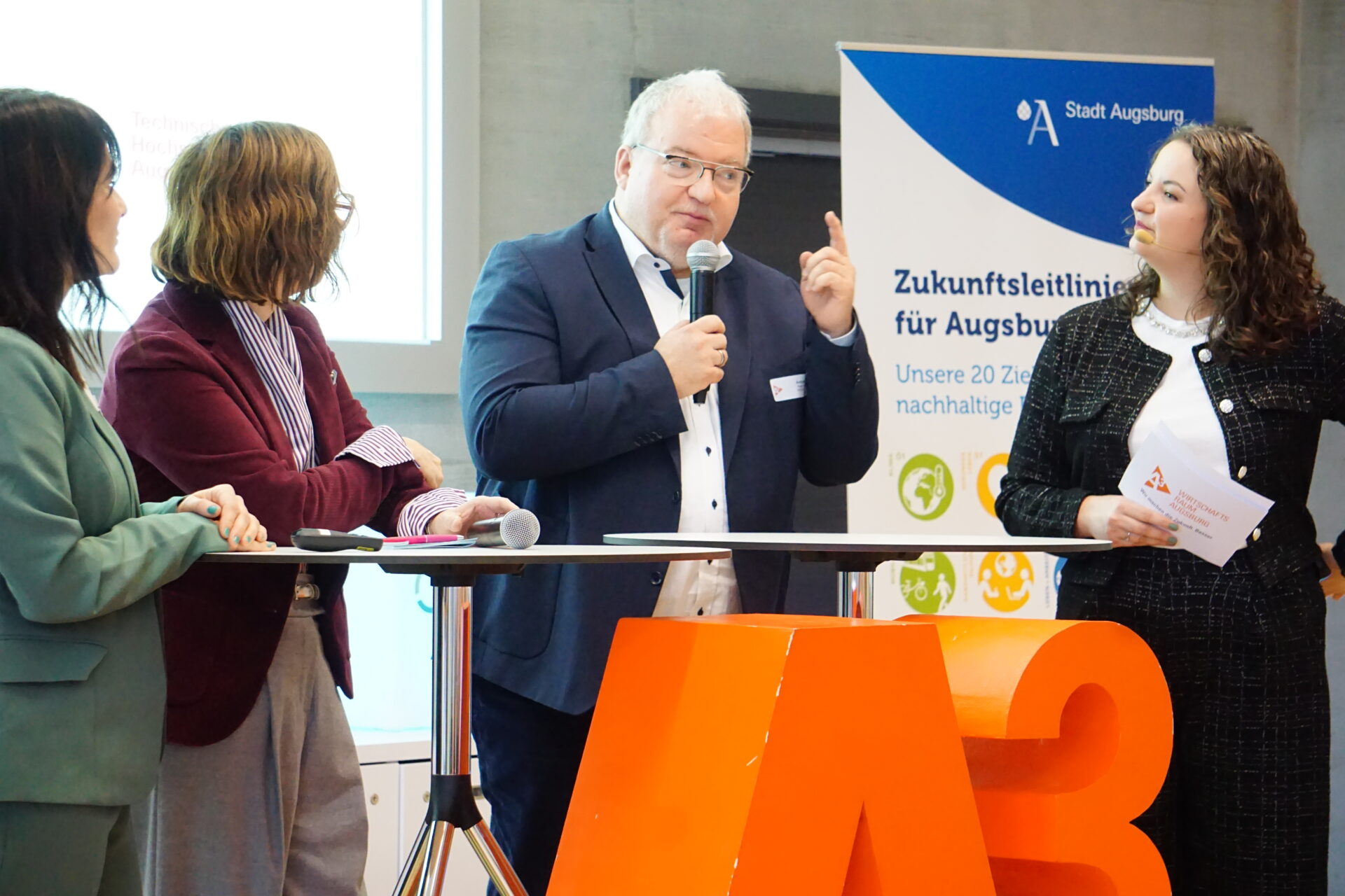 Nachhaligkeitstag_Podium_2025 (14)