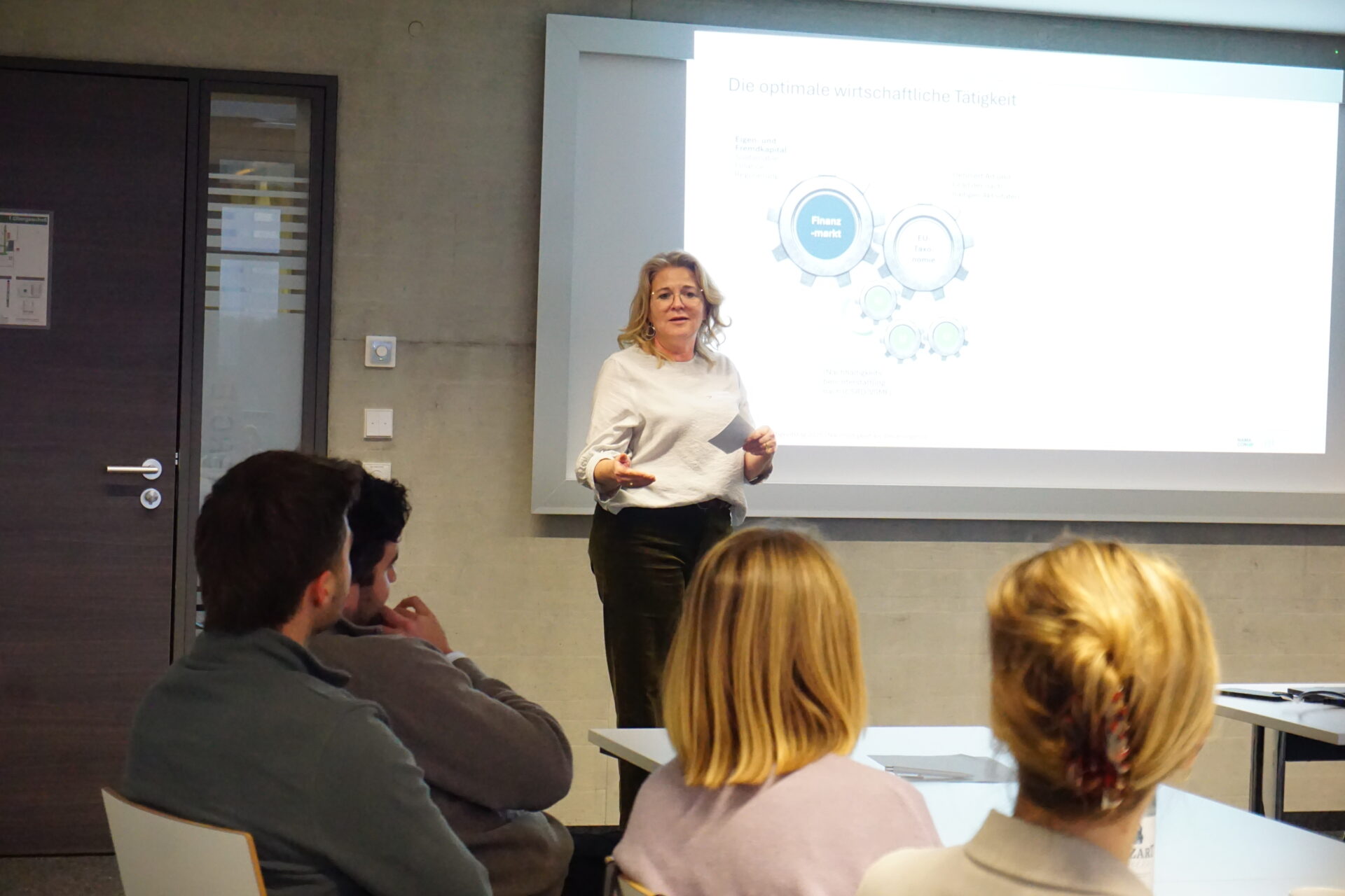 Nachhaltigkeitstag_2025_Thementische (10)