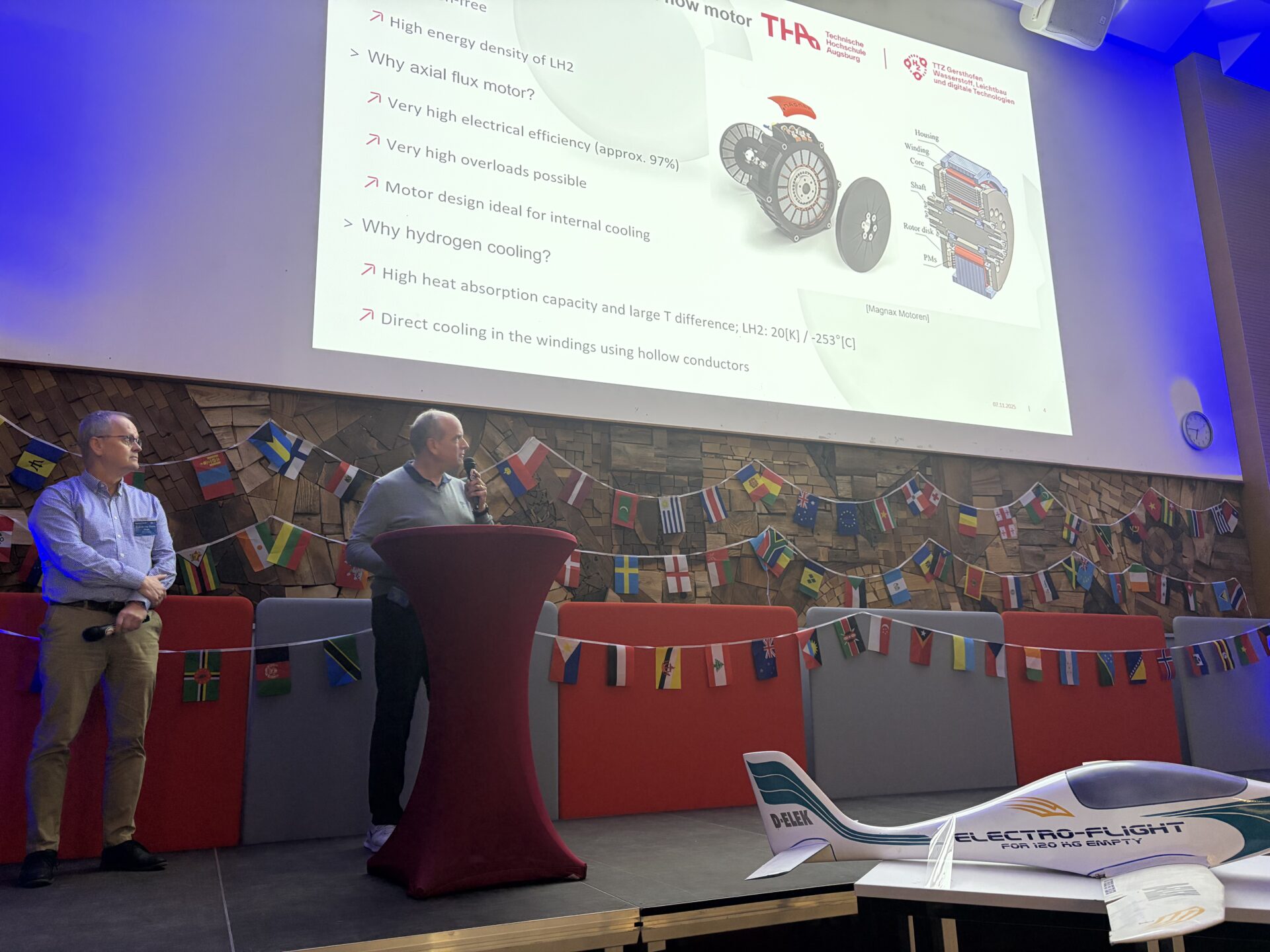 THA_connect Ready to take off